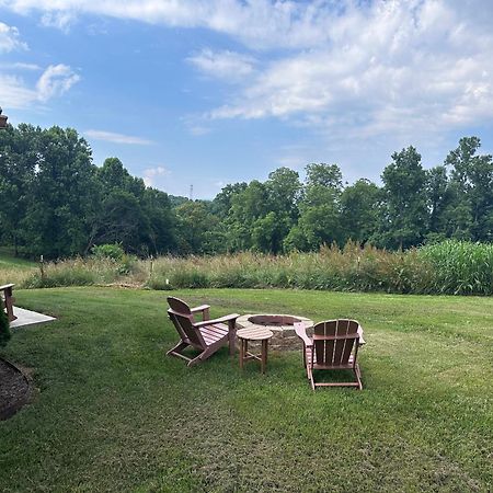 Cozy 1 Bedroom Cabin In The Heart Of Jonesborough מראה חיצוני תמונה
