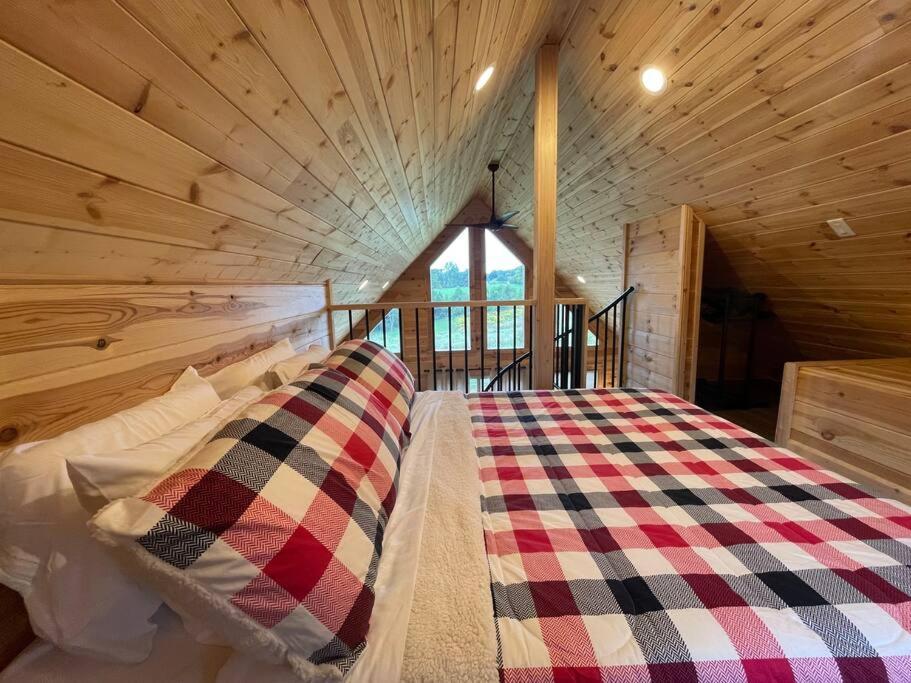 Cozy 1 Bedroom Cabin In The Heart Of Jonesborough מראה חיצוני תמונה